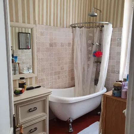 Holiday home Maison Carrasserie Limoux